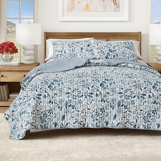 Linery Coastal Floral Bloom Reversible Quilt Set