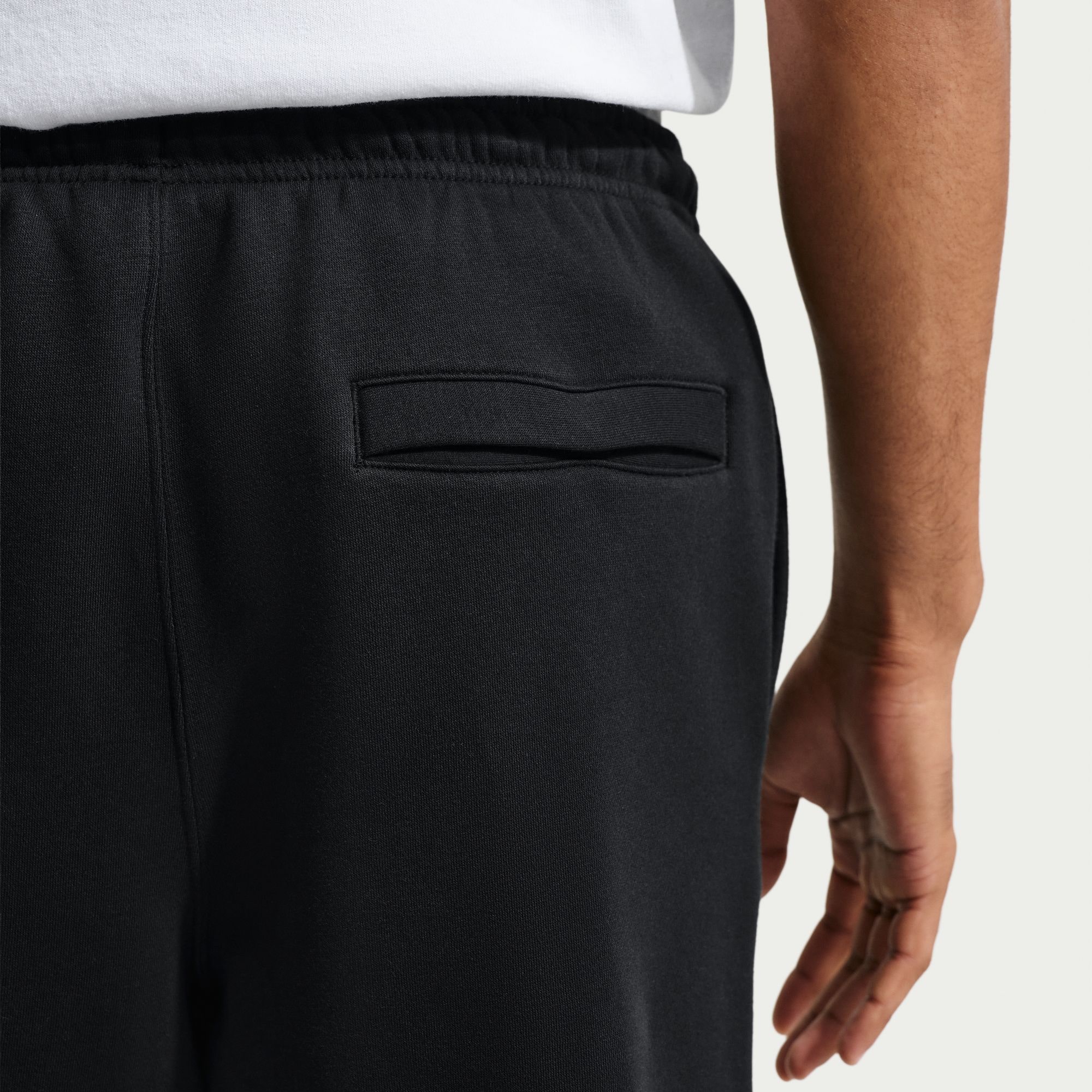 Nike Sweatpants Mens Cuffed Mid Rise Classic Fit Fleece Active Jogger Pant