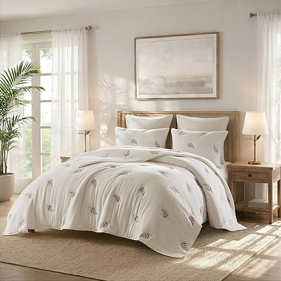 Harbor House Willow Botanical Cotton Lightweight 3-pc. Embroidered Quilt Set