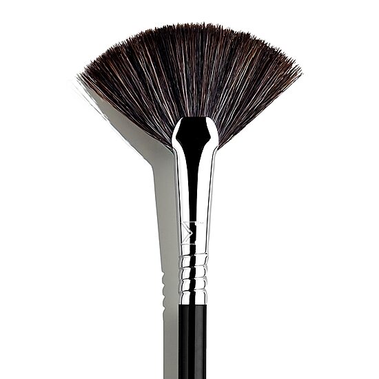 Sigma Beauty F42 Strobing Fan Brush