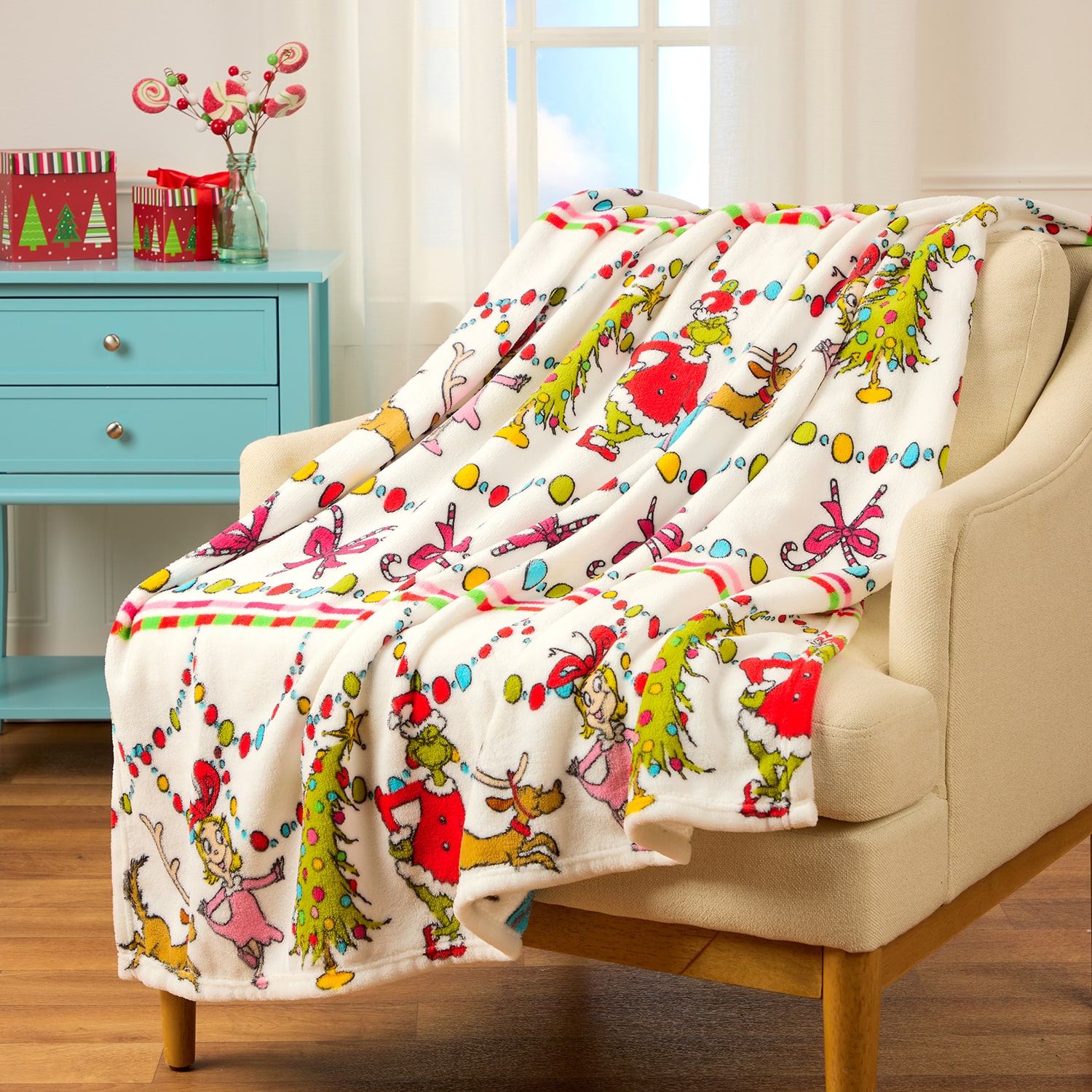 Fairisle Grinch Washable Lightweight Throw
