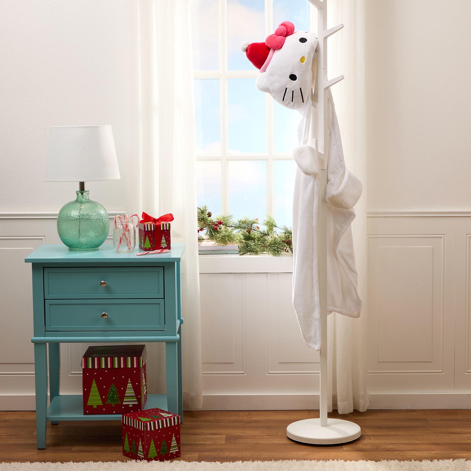 Hello Santa Hello Kitty Lightweight Wearable Blanket