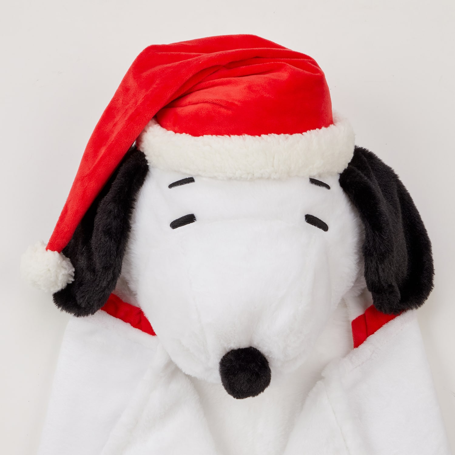 Holly Jolly Paws Peanuts Lightweight Wearable Blanket