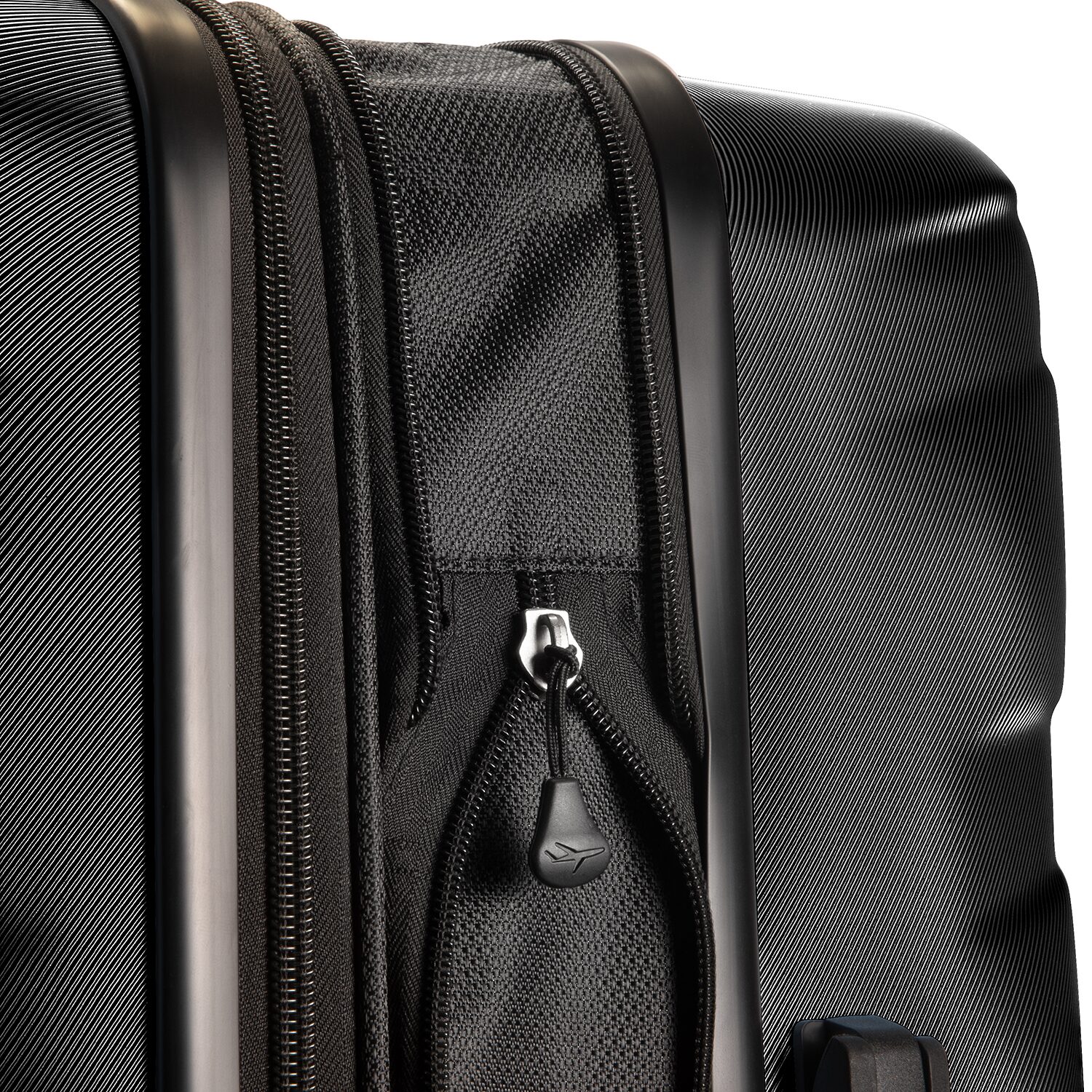 Skyway Everett 2.0 20 Inch Hardside Carry-On Spinner Luggage