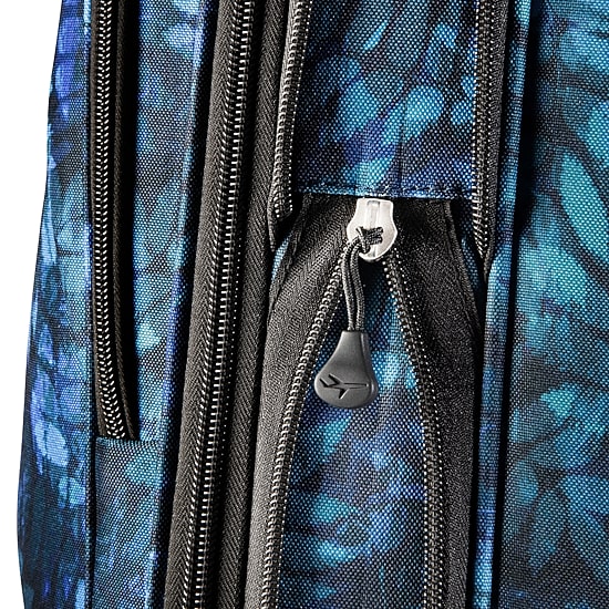 Skyway Everett 2.0 20 Inch Softside Carry-On Spinner Luggage