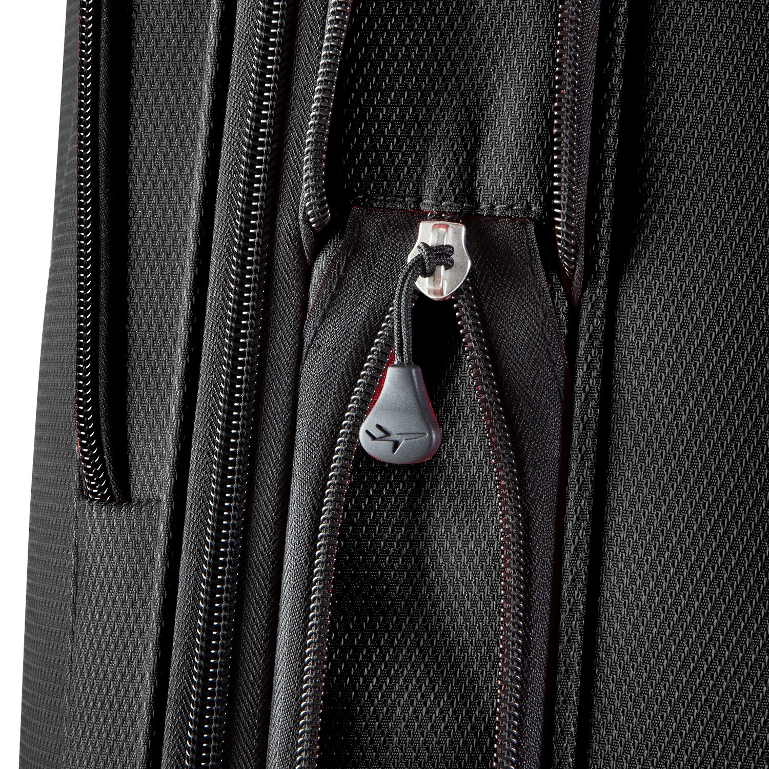 Skyway Everett 2.0 28 Inch Softside Checked Spinner Luggage