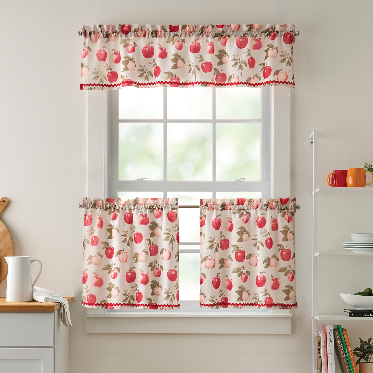 CURTAINWORKS Honey Crisp Rod Pocket Tailored Valance