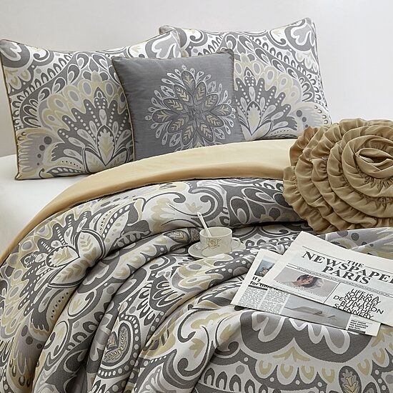 Stratford Park Jacquard 8-pc. Easy Care Comforter Set