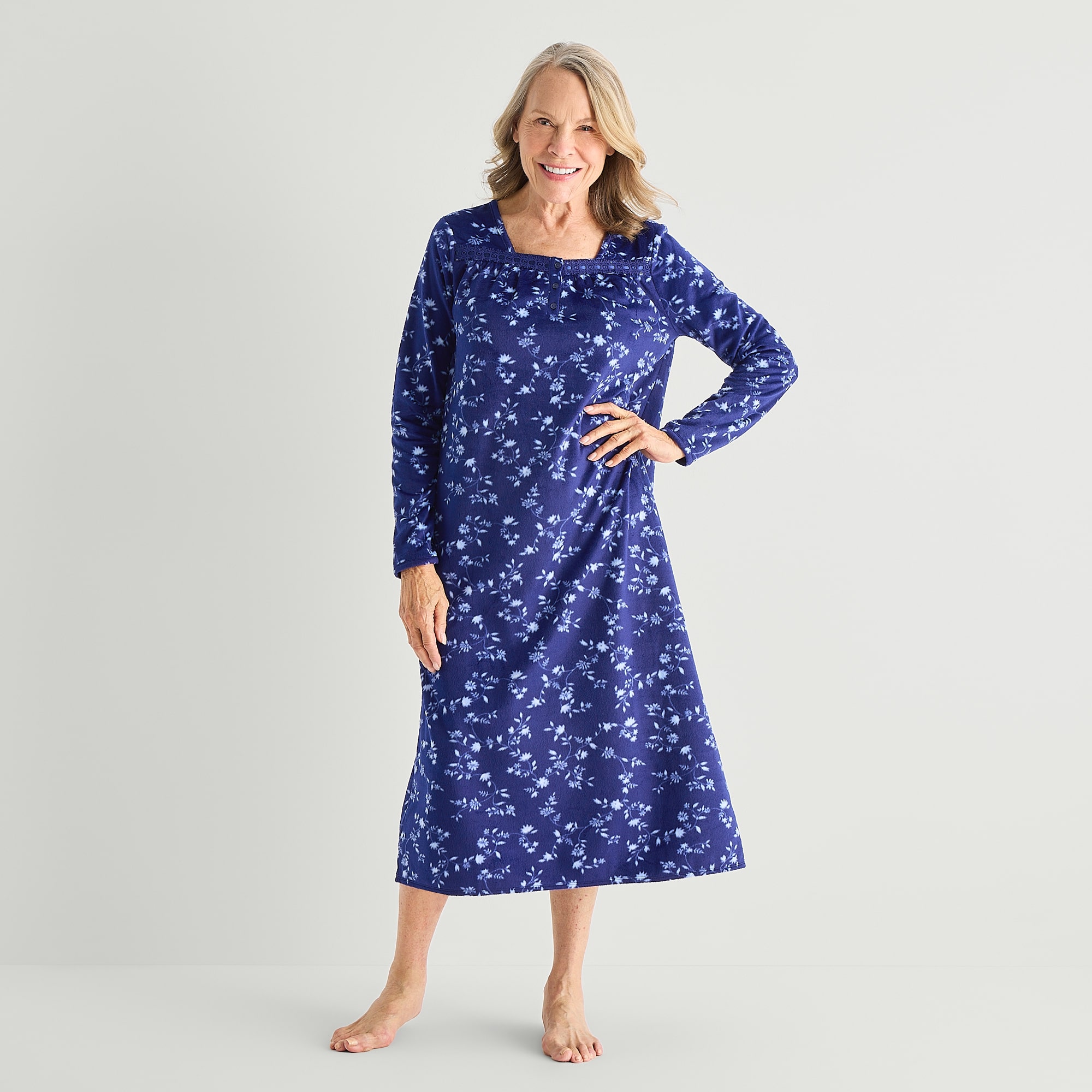 Adonna Womens Fleece Long Sleeve Square Neck Nightgown