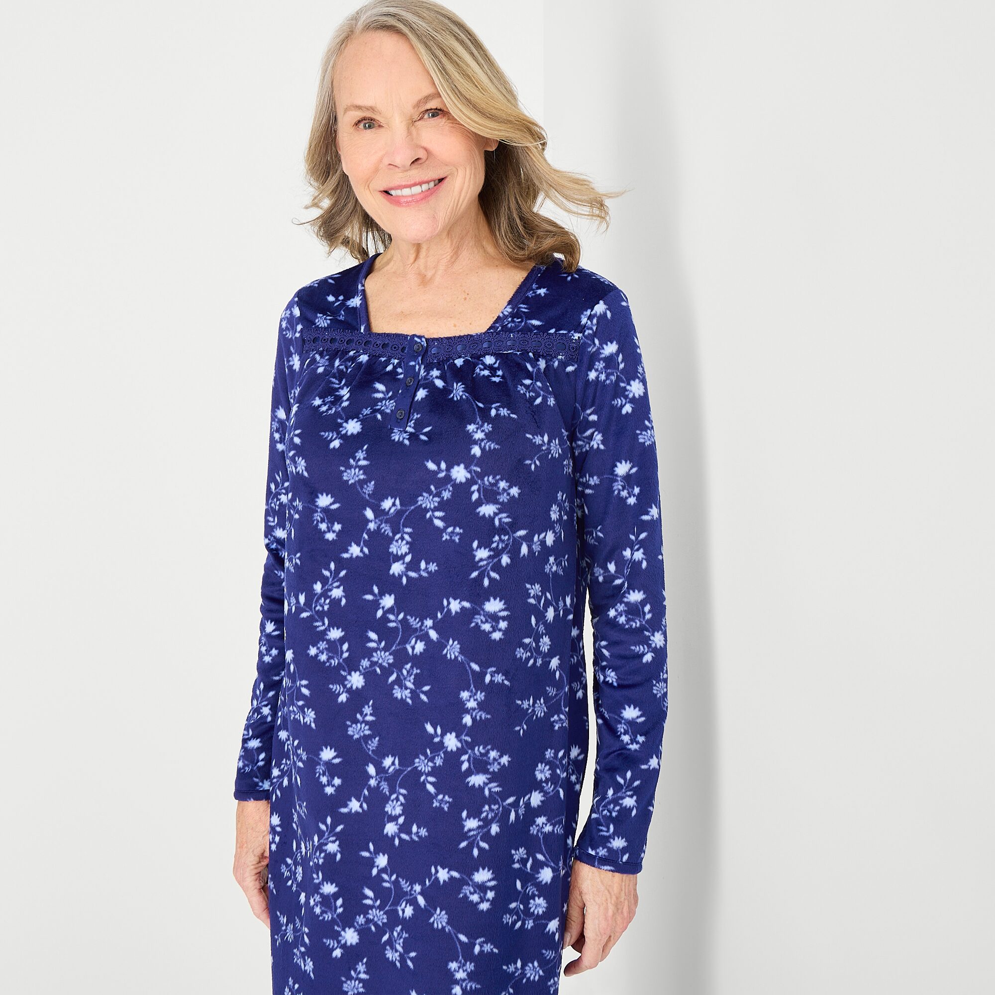 Adonna Womens Fleece Long Sleeve Square Neck Nightgown
