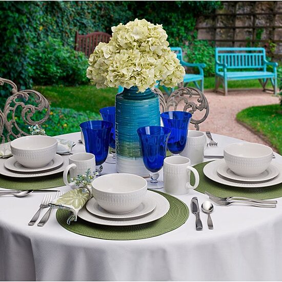 Pfaltzgraff Cassandra, White 16-pc. Porcelain Dinnerware Set