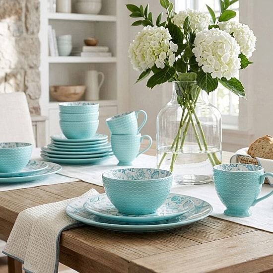Pfaltzgraff Venice, Turquoise 16-pc. Stoneware Dinnerware Set