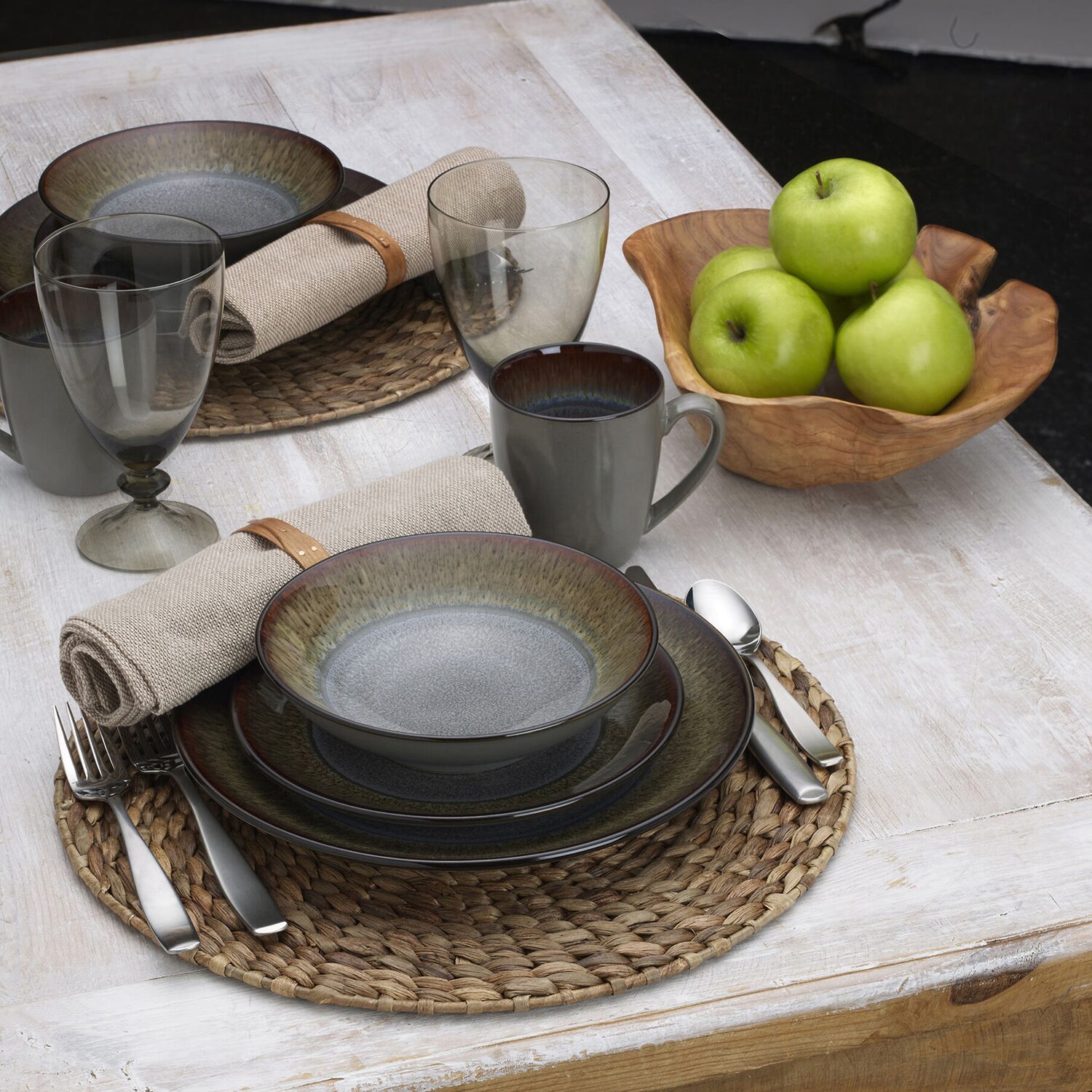 Pfaltzgraff Monroe, Gray 16-pc. Stoneware Dinnerware Set