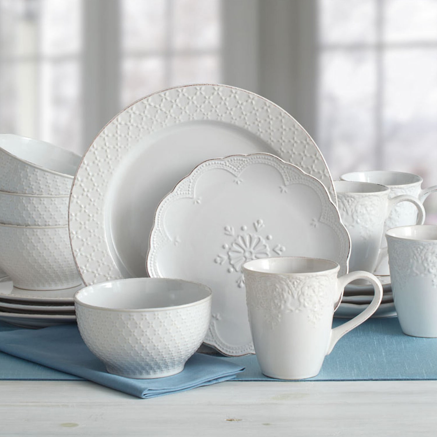 Pfaltzgraff French Lace, White 16-pc. Stoneware Dinnerware Set