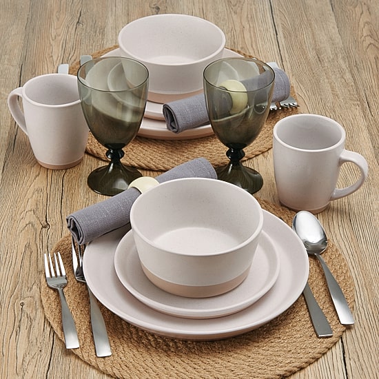 Pfaltzgraff Hudson, Cream 16-pc. Stoneware Dinnerware Set