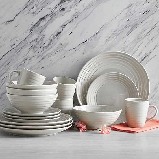 Pfaltzgraff Sophia, Gray 16-pc. Stoneware Dinnerware Set