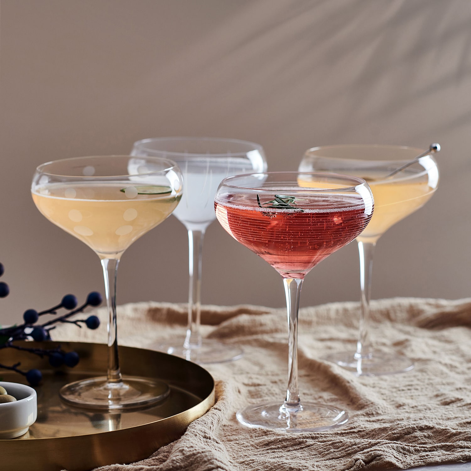 Mikasa Cheers, Clear 4-pc. Wine Glass
