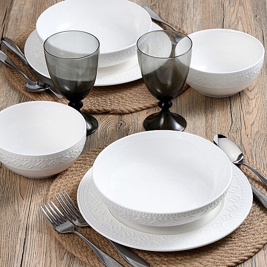 Pfaltzgraff Haisley, White 12-pc. Porcelain Dinnerware Set