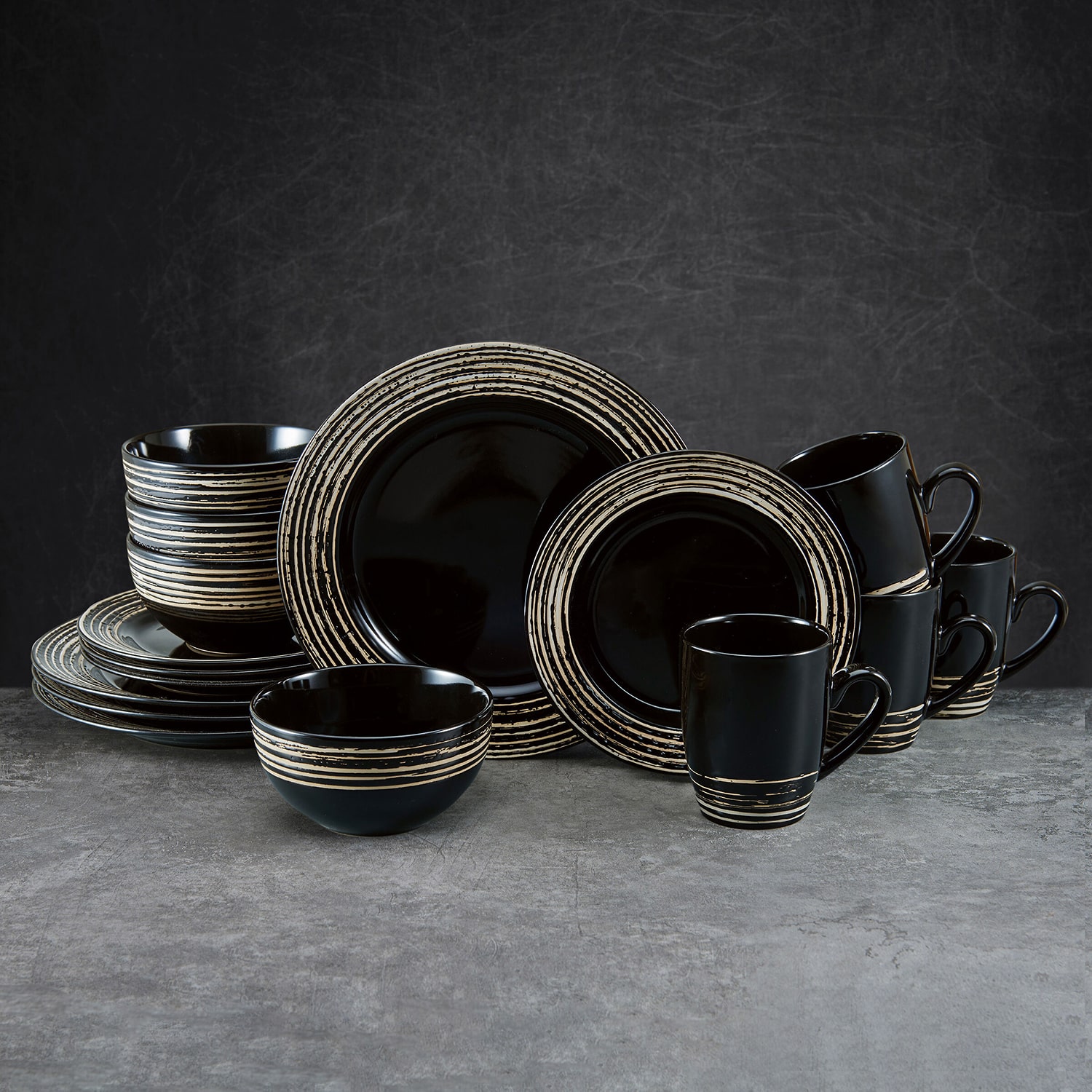 Pfaltzgraff Bryson, Black 16-pc. Stoneware Dinnerware Set