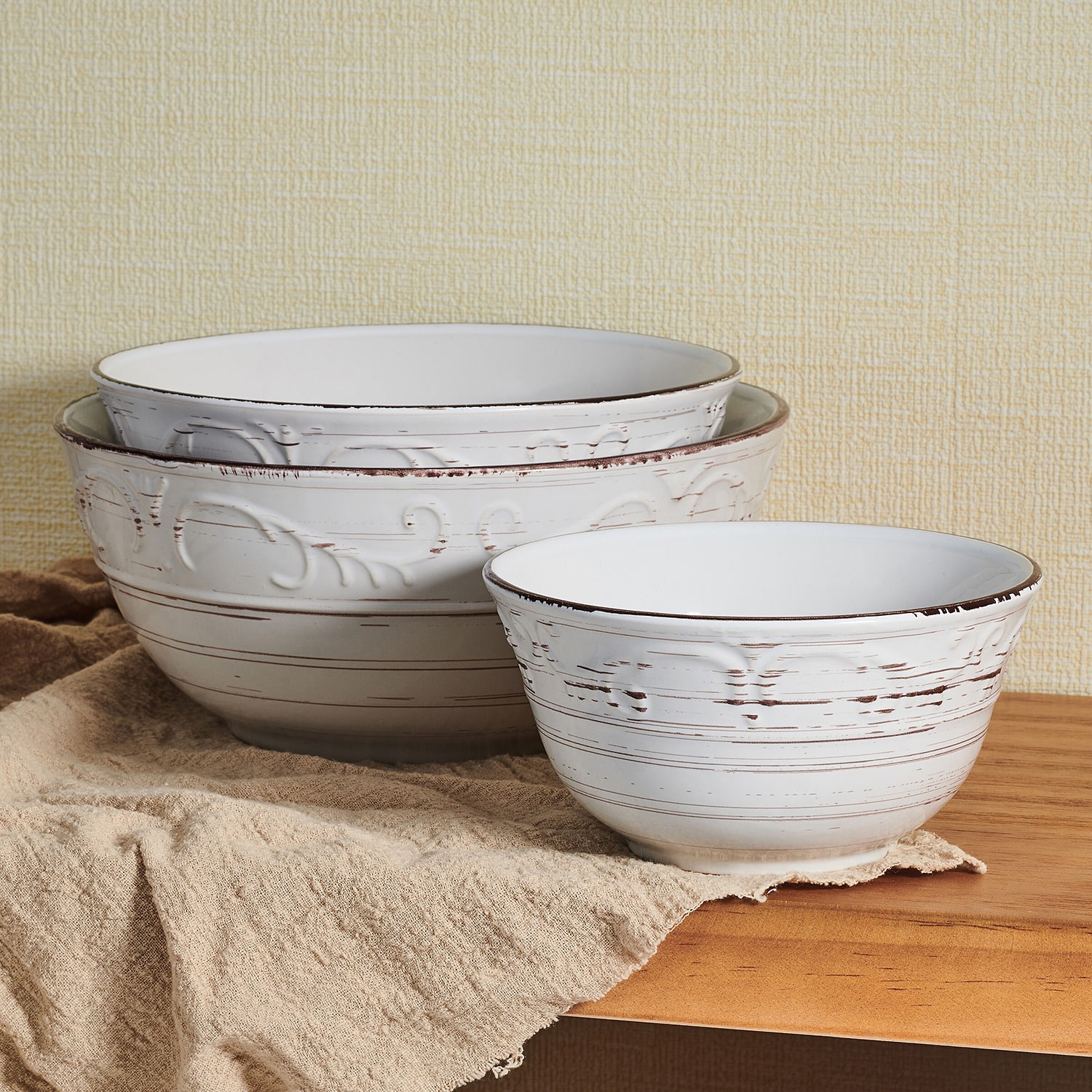 Pfaltzgraff Trellis, White 3-pc. Stoneware Serving Bowl