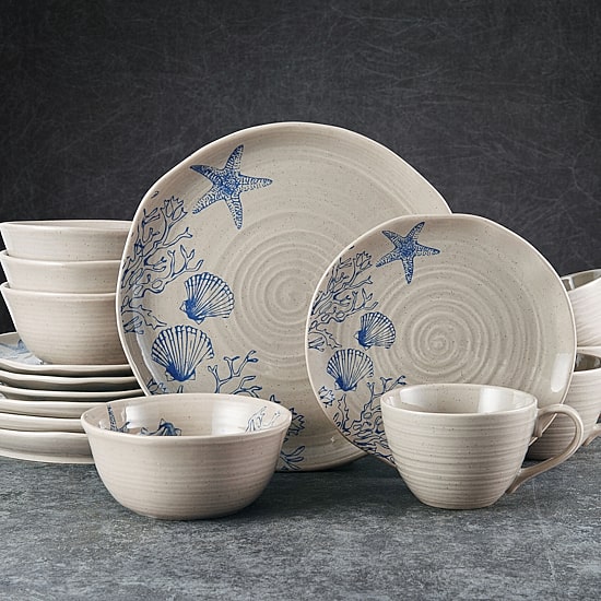 Pfaltzgraff Southport, Light Gray 16-pc. Stoneware Dinnerware Set