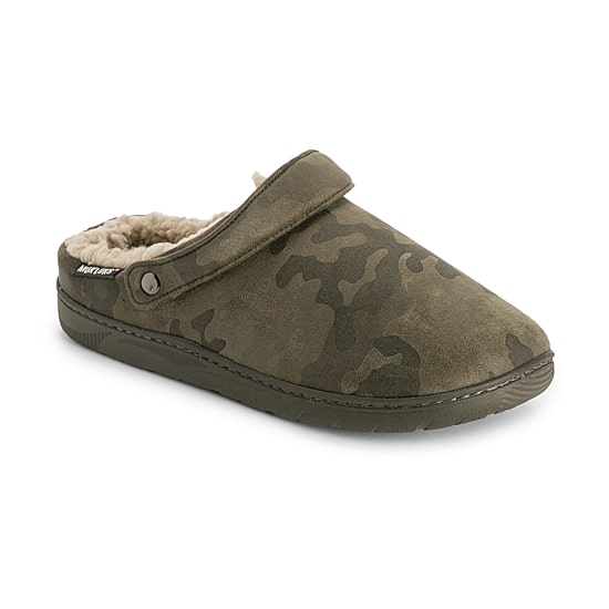 Muk Luks Keanu Mens Memory Foam Slip Resistant Clog Slippers