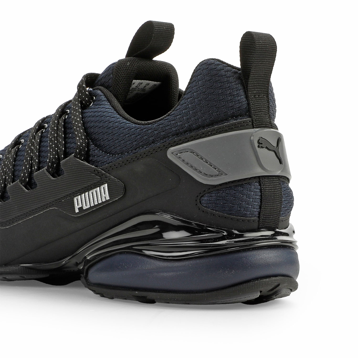 PUMA Axelion 2 Mens Training Shoes Wide Width