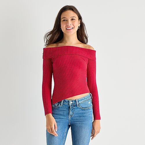 Arizona Juniors Womens Long Sleeve Pullover Sweater In Red