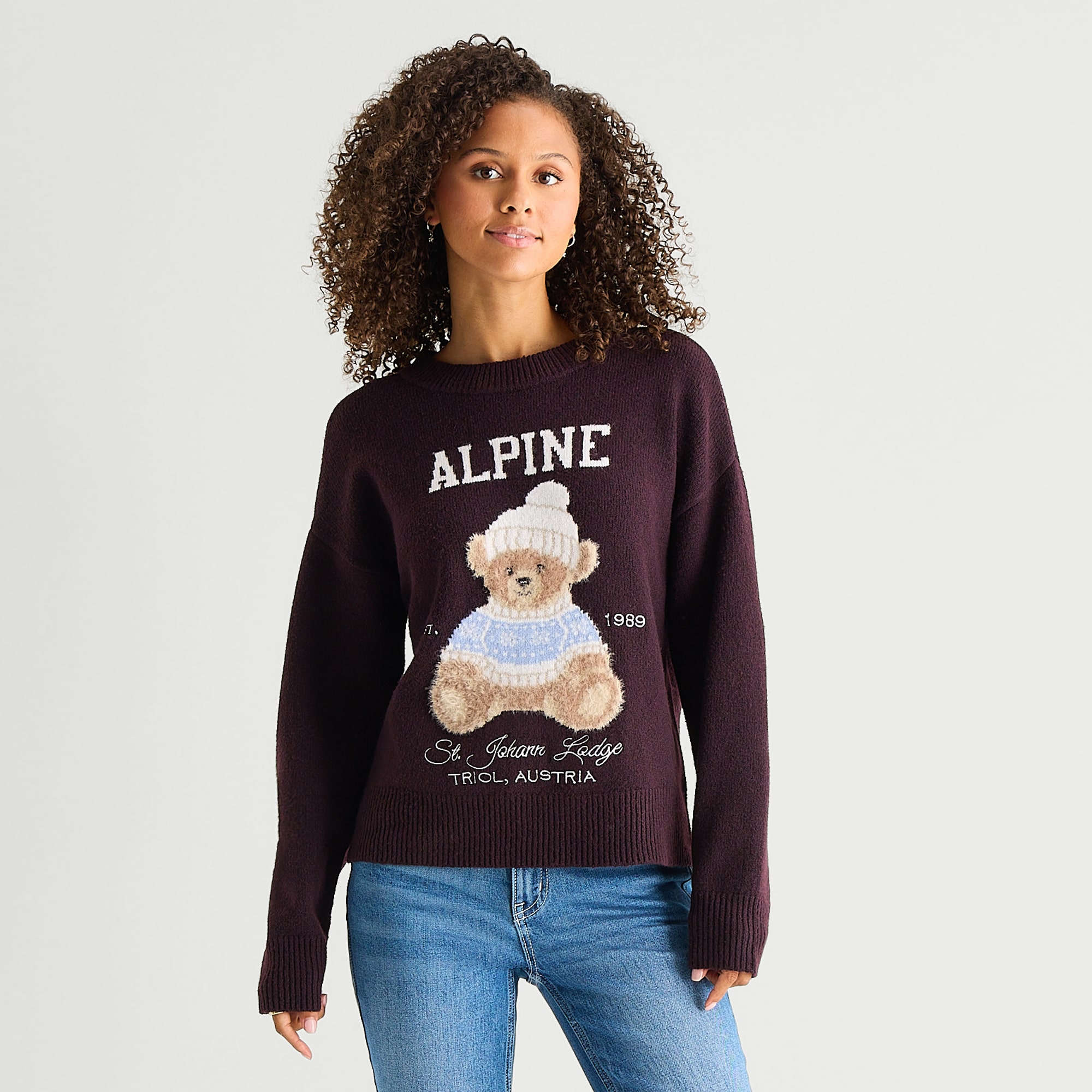 Arizona Juniors Womens Crew Neck Long Sleeve Pullover Sweater