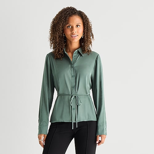 By & By By&by Womens Juniors Drop Shoulder Long Sleeve Fitted Button-down Shirt In Green
