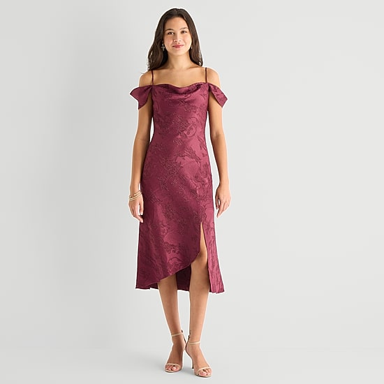 by&by Womens Juniors Short Sleeve Midi Slip Dress