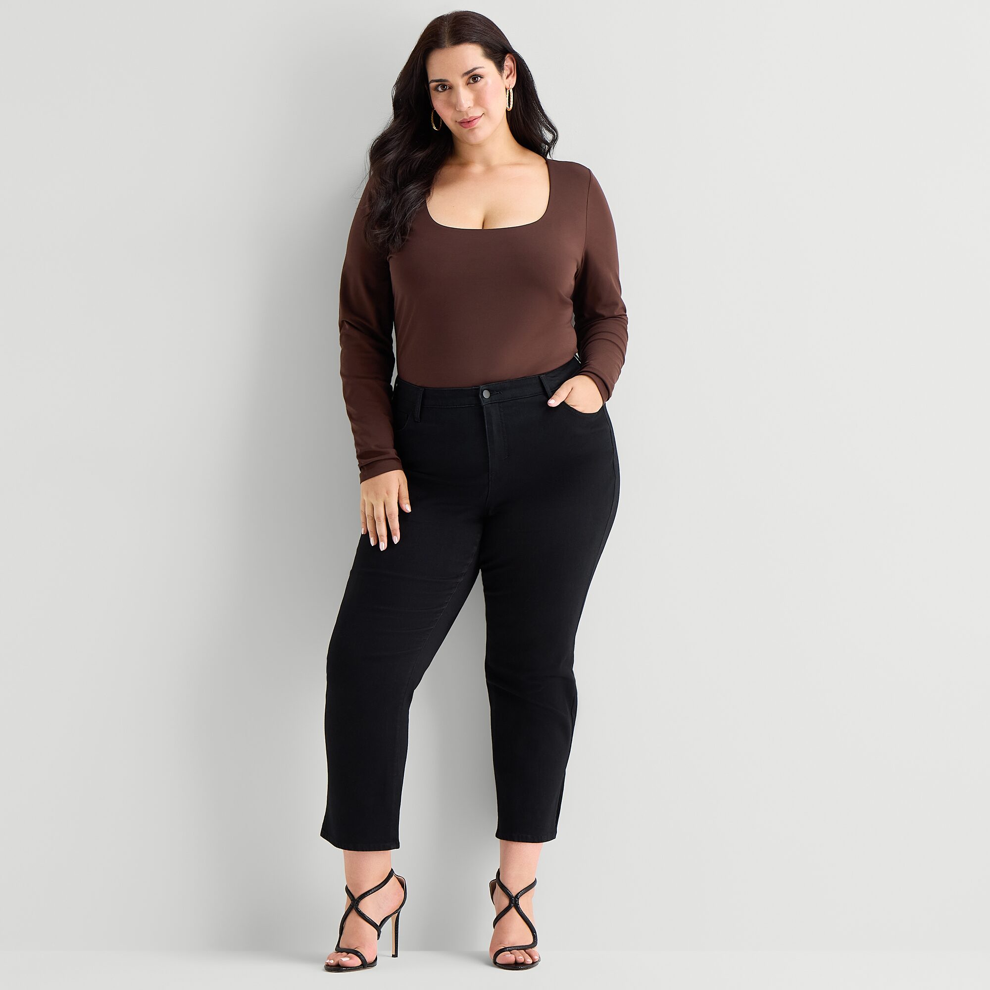 Bold Elements Womens Plus Square Neck Long Sleeve T-Shirt