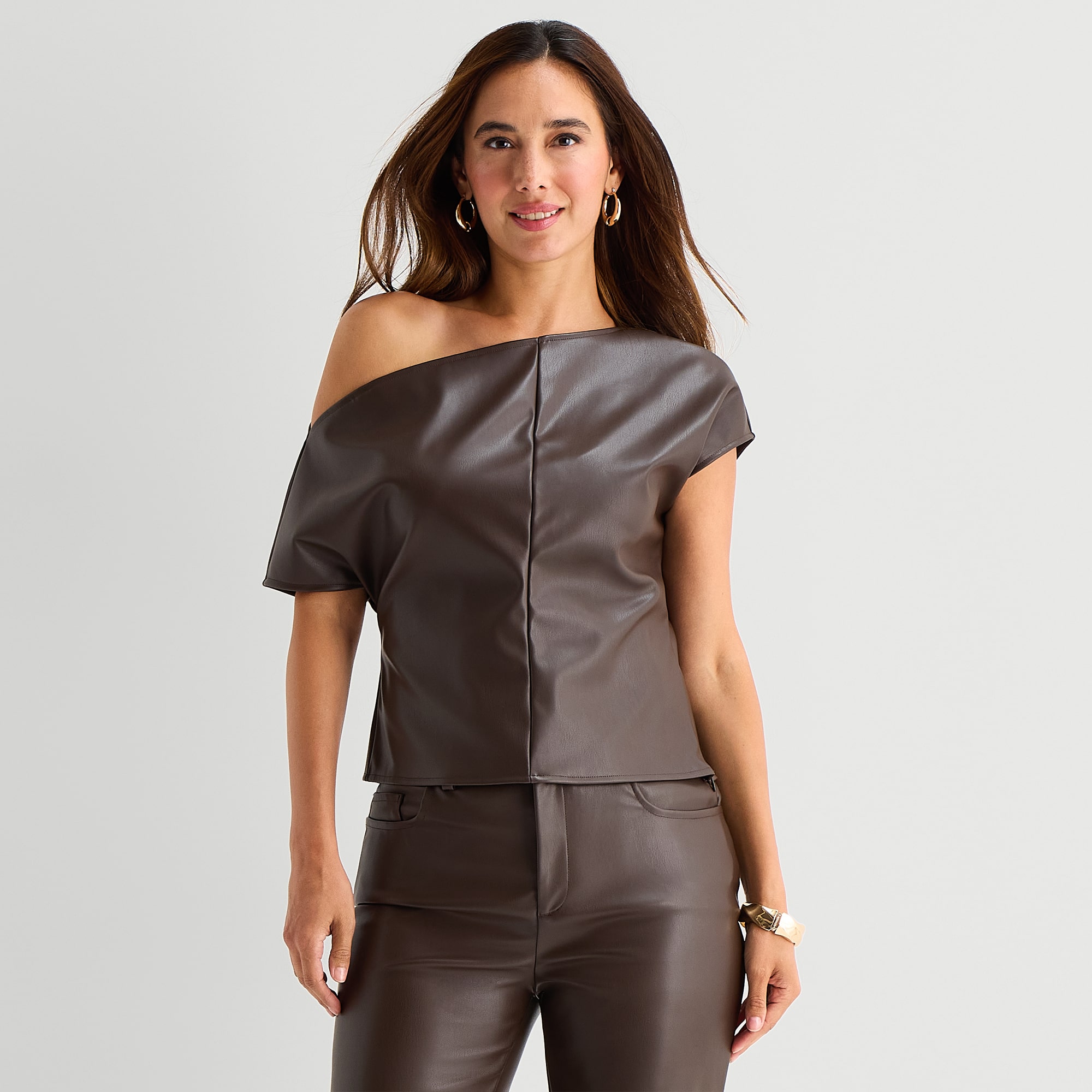 Bold Elements Womens Asymmetrical Neck Off Shoulder Top