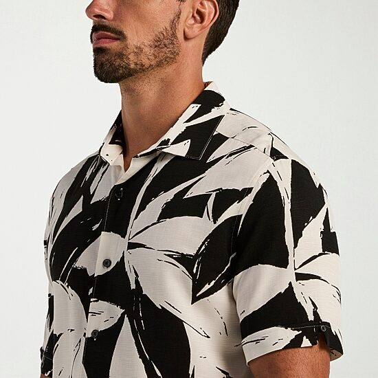 Cubavera Mens Short Sleeve Regular Fit Button-Down Shirt, Color: Egret ...