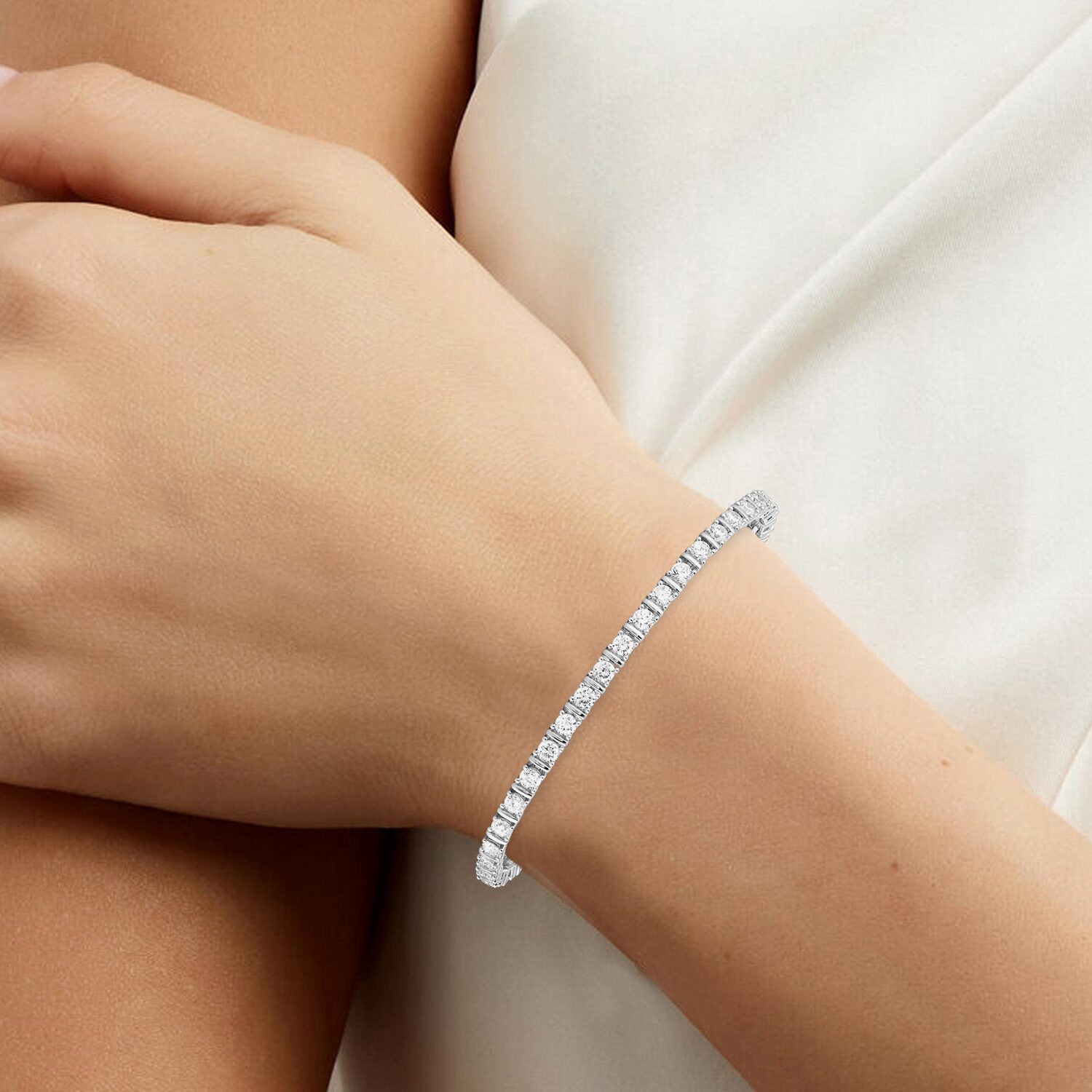 (G-H / Si2-I1) Womens 5 CT. T.W. Lab Grown White Diamond Sterling Silver 8 Inch Tennis Bracelet