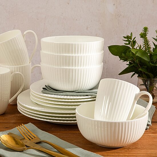 Gibson Beam 16-pc. Bone China Dinnerware Set