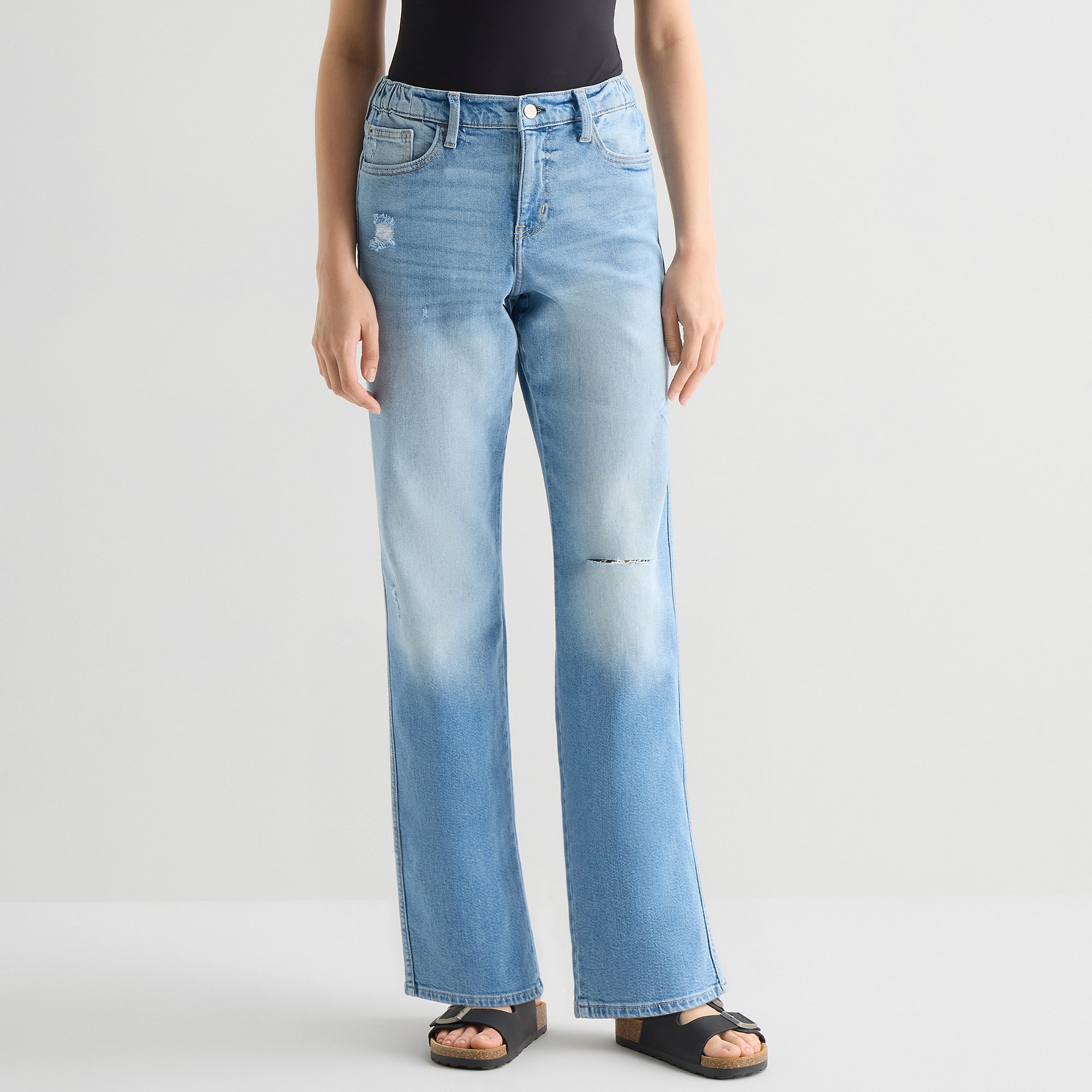 Arizona Curvy Womens Juniors Short High Rise Straight Leg Jean