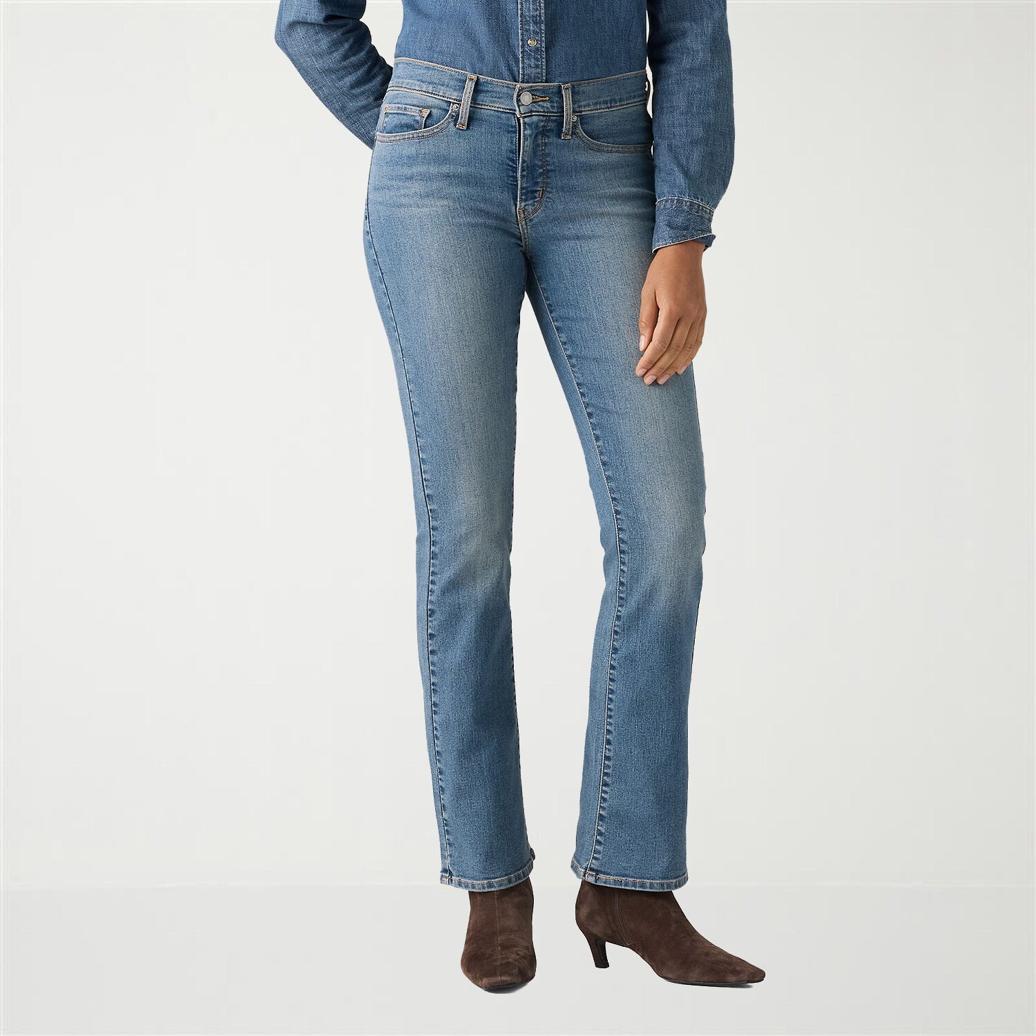 Levi's® Women's Mid Rise 315™ Shaping Bootcut Jeans