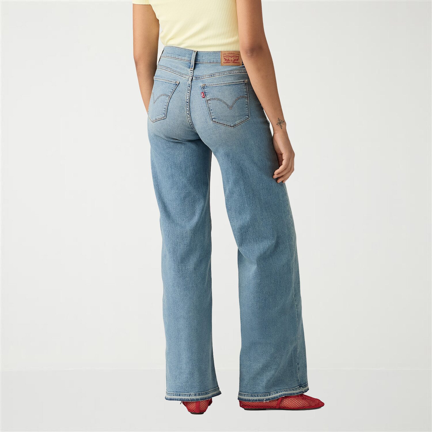 Levi's® Women’s Mid Rise 318 Shaping Wide Leg Jeans