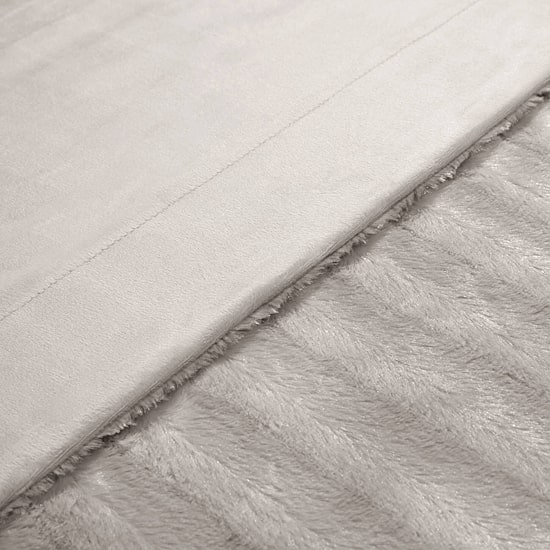 Madison Park York Long Faux-Fur Throw