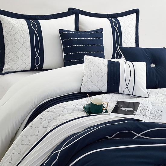 Stratford Park Kayden 7pc Midweight Comforter Set