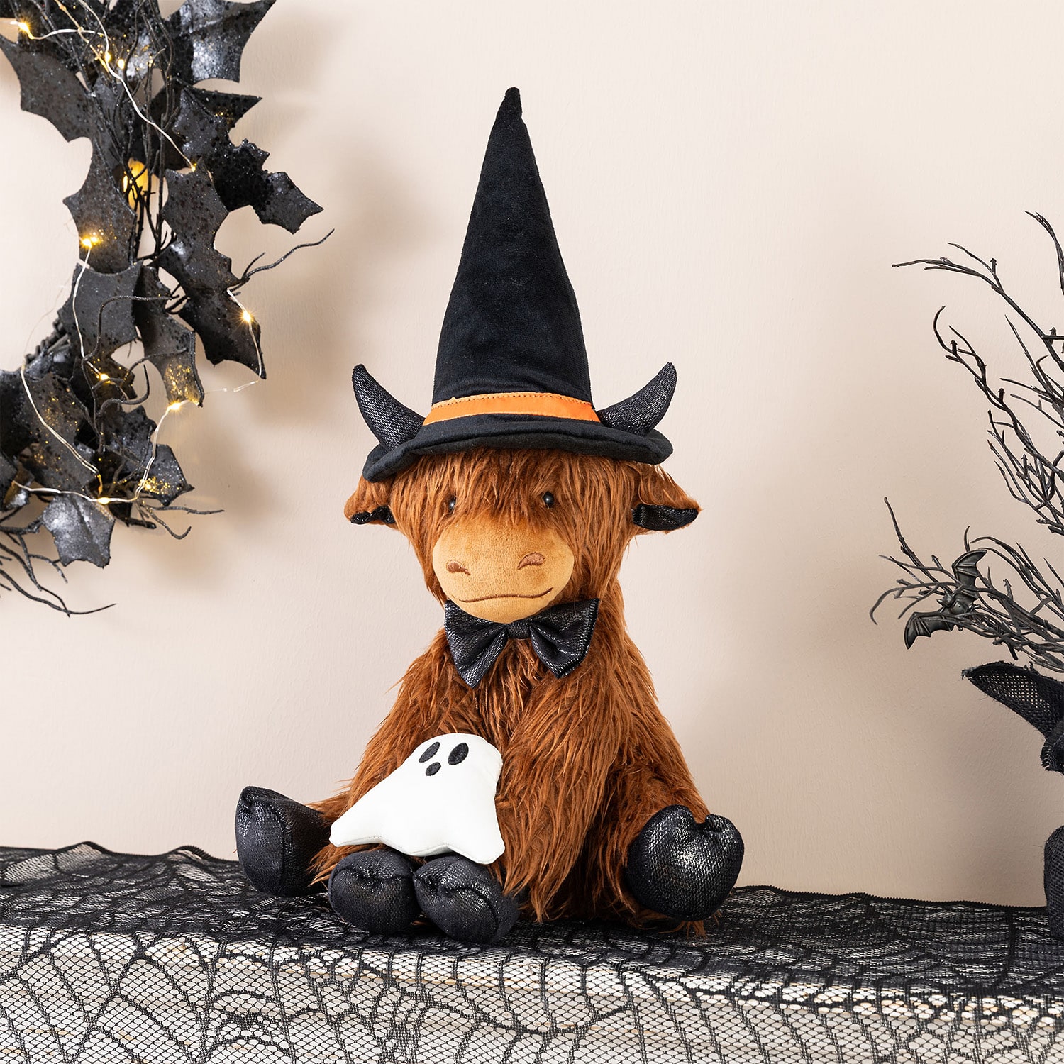 Glitzhome 19" Fabric Highland Cow Halloween Tabletop Decor