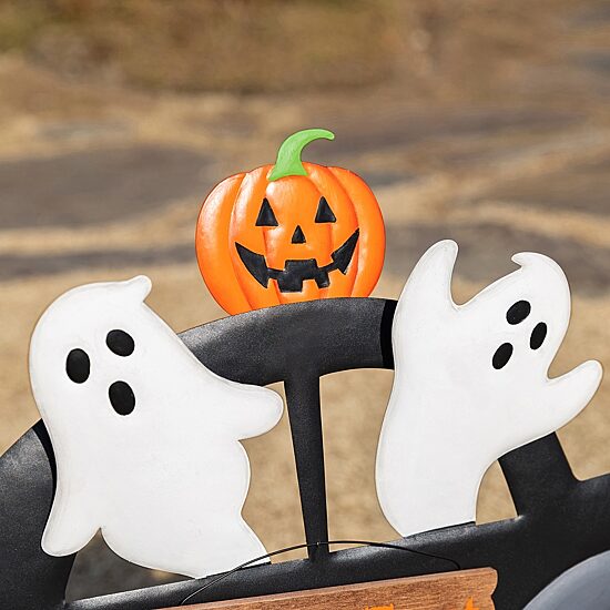 Glitzhome 24" Metal Ghost Car Halloween Yard Art