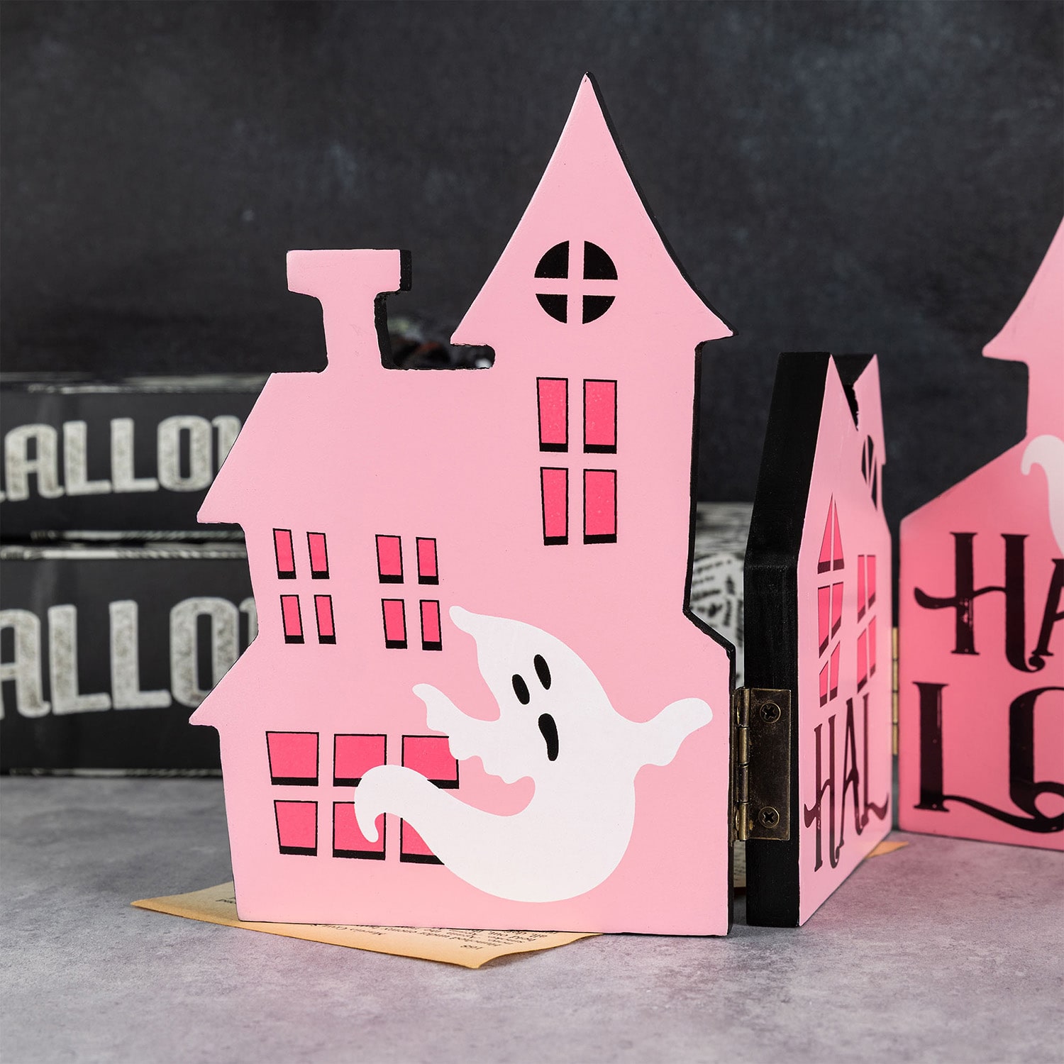 Glitzhome 25" Wooden House Halloween Tabletop Decor