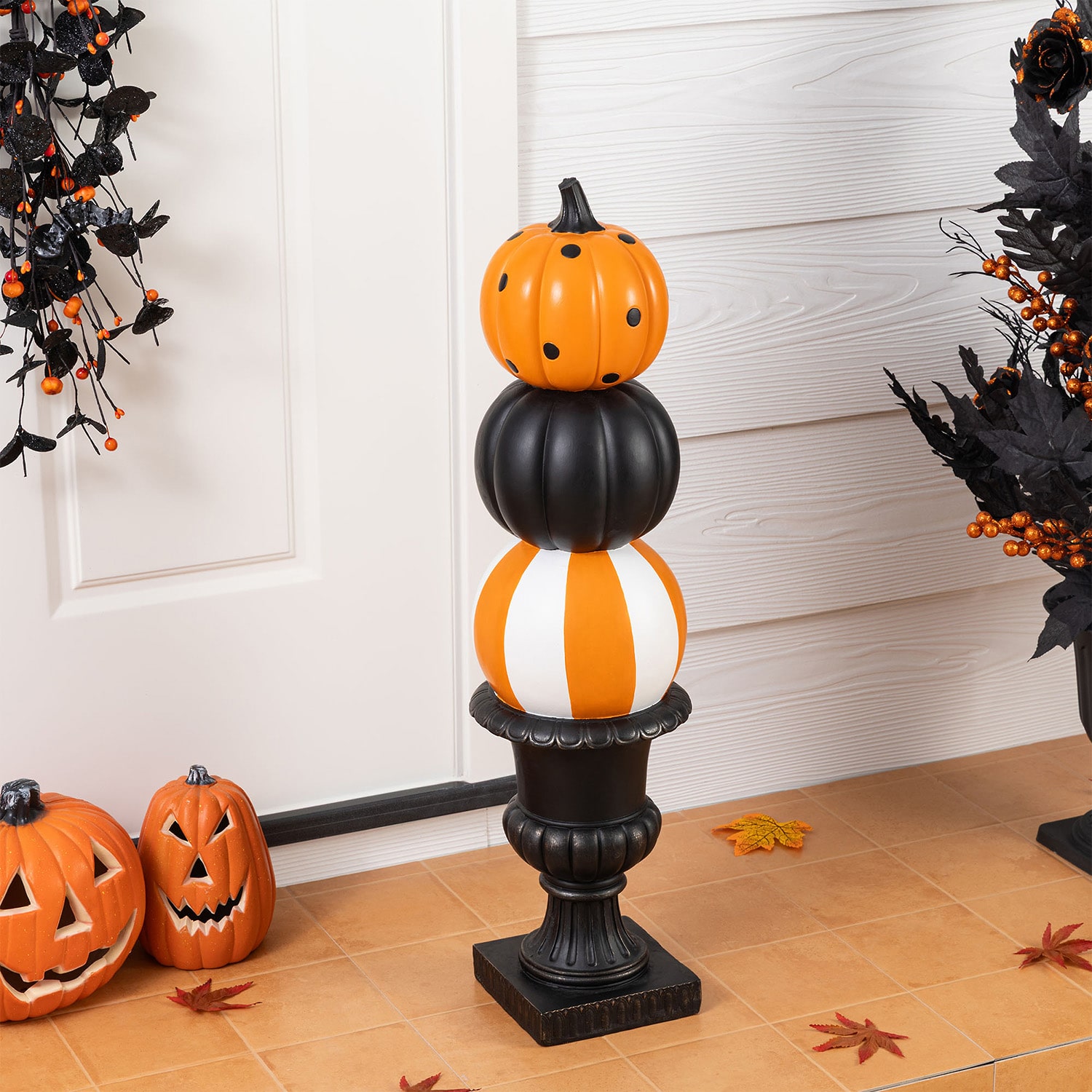 Glitzhome 27"Mgo Stacked Pumpkin Halloween Porch Sign