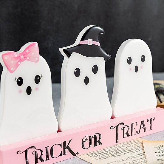 Glitzhome 10" Wooden Epoxy Ghosts Tabletop Decor