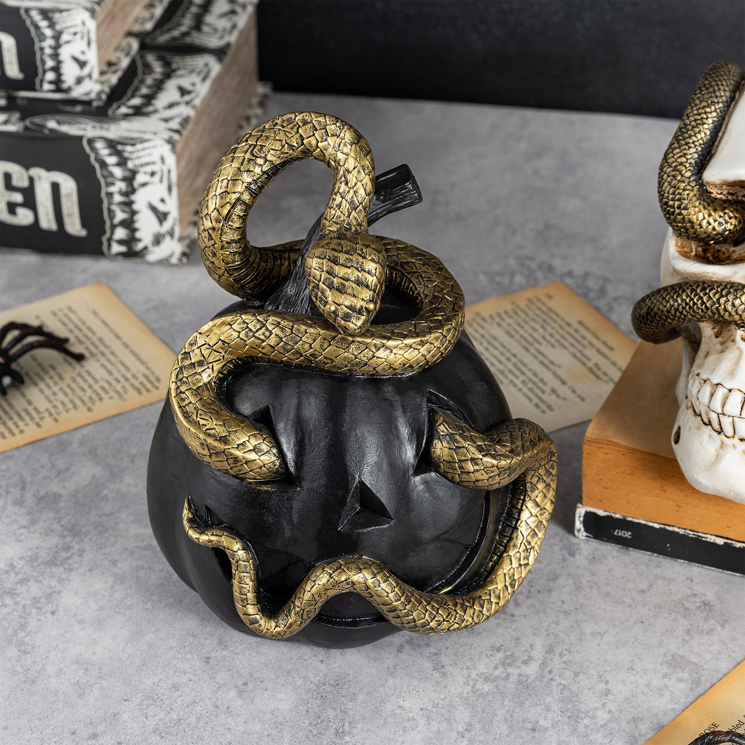 Glitzhome 7"Polyresin Jol And Skull With Snake 2-pc. Halloween Tabletop Decor