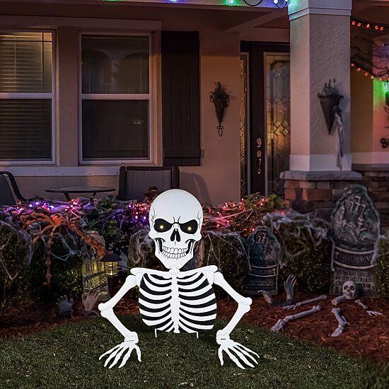 Glitzhome 36" Lighted Metal Ground Breaking Skeleton Halloween Yard Art