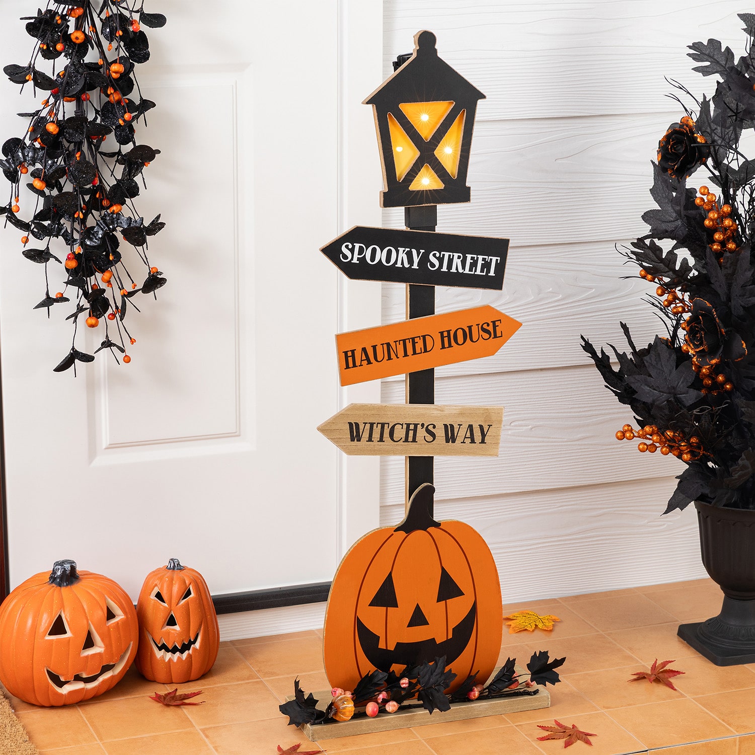 Glitzhome 36" Lighted Wooden Jack-O-Lantern Lamp Post Halloween Porch Sign