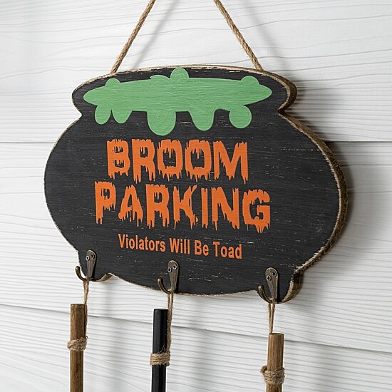Glitzhome 37" Wooden Cauldron And Broom Porch Sign